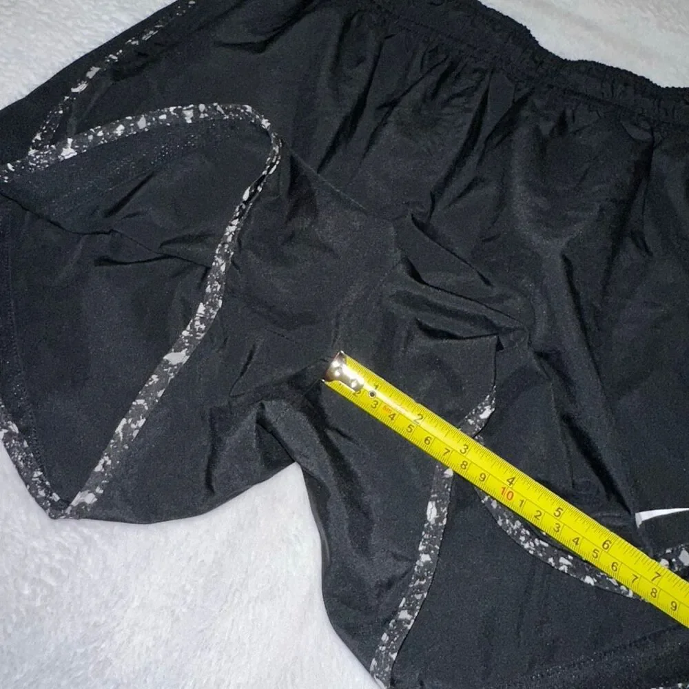 Nike Drifit Women’s Large Running Shorts Black White Speckles Drawstring EUC